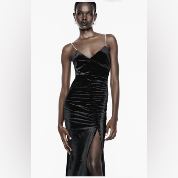 ZARA ~ BLACK VELVET RUCHED GATHERED BODYCON MIDI DRESS WITH RHINESTONE STRAPS - Picture 6 of 11